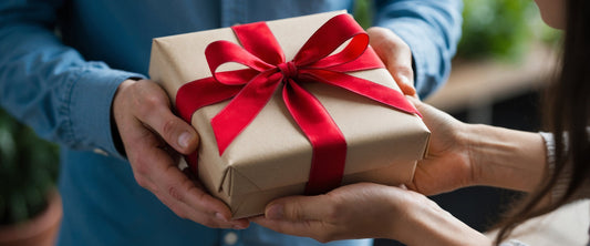 The Art of Gifting: How VARQ Sweets Brighten USA Holidays